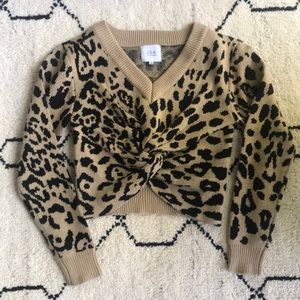 JOA leopard crop sweater
